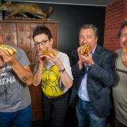 De grands chefs espagnols revisitent le Hot Dog dans une version gastronomique