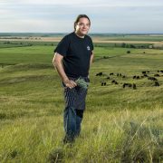 Le chef américain Sean Sherman, descendant de la tribu des Lakotas, veut proposer une nouvelle cuisine amérindienne
