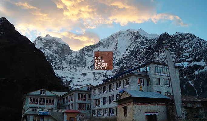 Le camp de base au pied de l'Everest