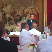 Ce qu’a dit le Président Emmanuel Macron aux chefs : « la nourriture est bien une affaire d’État … la France est attendue pour sa gastronomie »