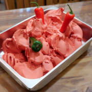 « Respiro del Diavolo » la glace la plus spicy au monde, il faut signer une décharge pour pouvoir la consommer