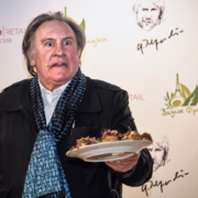 Pour découvrir la gamme de produits alimentaires signés Gérard Depardieu il vous faudra aller en Russie