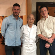 David Beckham totalement fan du chef Jiro Ono à Tokyo et du jeune chef Nakamura