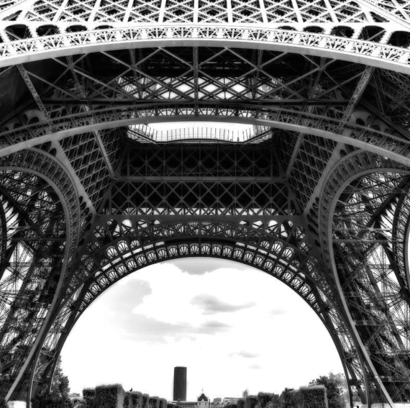 tour eiffel restaurant
