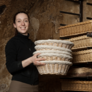 Apollonia Poilâne – Interview depuis Londres pour F&S : « c’est la main humaine qui fait la qualité de notre pain » 