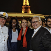 Michele Obama de passage à Paris pour la promotion de son livre a fait escale sur le Ducasse-sur-Seine