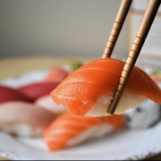 Encore des amateurs de poissons crus infectés par le ténia du poisson – Prudence lorsque vous consommez des sushis