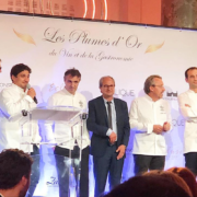 David Sinapian remettait ce soir Les Plumes D’Or Vin & Gastronomie 2019