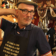 Saint-Malo – Il est classé 10e meilleur restaurant de la ville sur TripAdvisor sur les 366 que compte la commune, alors qu’il ne sert pas à manger !