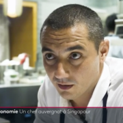 Julien Royer ce  » Cantalou  » qui a décroché 3 étoiles à Singapour – Video