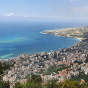 Réouverture des restaurants – Au Liban, le choix de rouvrir progressivement en fonction des catégories d’établissements