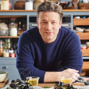 Jamie Oliver renaît de ses cendres et sort un nouveau livre