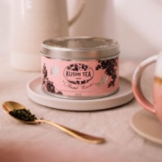Octobre rose – Ils s’engagent, Kusmi Tea, Park Yatt Paris-Vendôme, Qwetch… pour lutter contre le cancer du sein