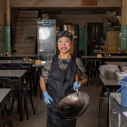 Jay Fai, la Reine de la Cuisine de rue à Bangkok honorée par le 50Best Asia’s 2021