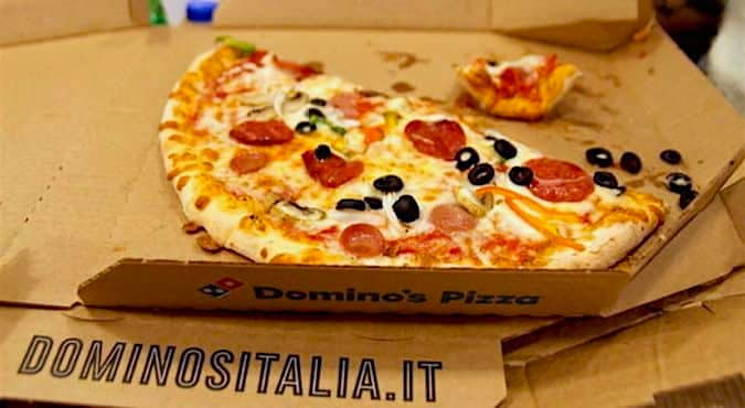La chaîne américaine Domino's Pizza quitte l'Italie - Le Parisien