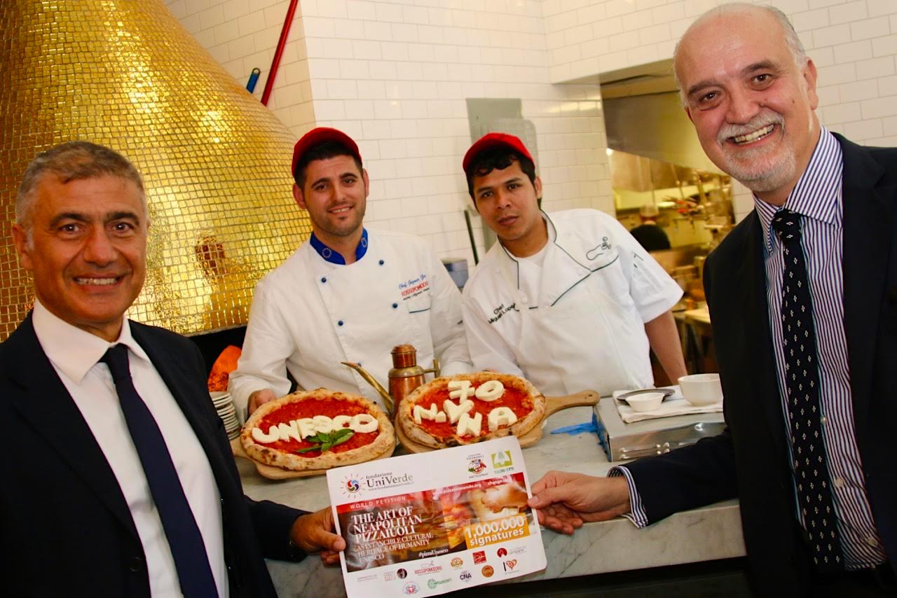 La chaîne américaine Domino's Pizza quitte l'Italie - Le Parisien