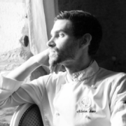Adrien Soro chef étoilé dans le Périgord ferme son restaurant : « Face aux banquiers, j’ai perdu tout ce que j’ai construit, et tout ce que j’ai investi… « 