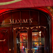 Maxim’s Paris – les choses ne sont pas encore bouclées pour la reprise par le groupe Paris Society ( Accor )