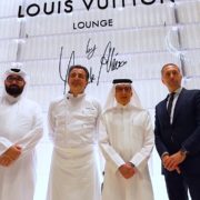 Qatar Airways a ouvert le premier Lounge Louis Vuitton au monde à l’aéroport de Doha sous la signature culinaire du chef Yannick Alléno