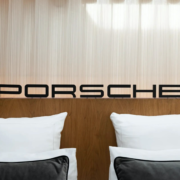 L’expérience Porsche à vivre chez Maison Albar Hotels