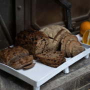 Apollonia Poilâne – depuis bientôt 90 ans la maison Poilâne incarne la tradition du bon pain à l’ancienne