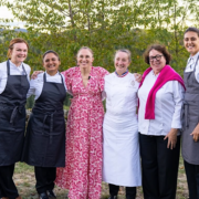 Femmes de Carac’terre – Marie-Aude Vieira réunit les femmes de la gastronomie pour soutenir Octobre rose
