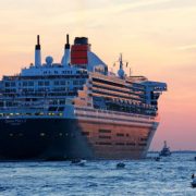 Transatlantique – La Cunard relance son Queen Mary 2 totalement rénové – Beaucoup de souvenirs pour de nombreux chefs français !