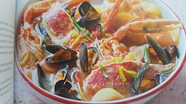 " Mes recettes du bonheur " … Carinne Teyssandier en cuisine pour des