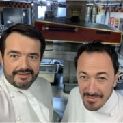 Brèves de chefs – Relais & Châteaux se met au vert, le chef Romain Meder à Top Chef, Arnaud Donckele va cuisiner pour le maître de Dom Perignon …