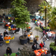 Lausanne a décidé d’offrir la gratuité de l’occupation du domaine public pour les terrasses existantes ou les extensions jusqu’au 31 octobre