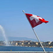 Les autorités Suisses repoussent l’ouverture des restaurants prévue le 22 mars de 4 semaines