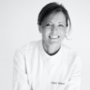 Claire, la pâtisserie en ligne de Claire Heitzler, propose une pâtisserie de saison, gourmande et éclairée.