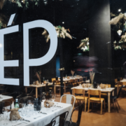Le République, le nouveau restaurant gastronomique solidaire et convivial de Marseille – Une enseigne de qualité, d’accueil et de plaisir gastronomique
