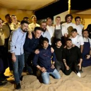 « Dinner amongst the dunes », quand 6 chefs cuisinent dans le désert pour la presse gastronomique internationale