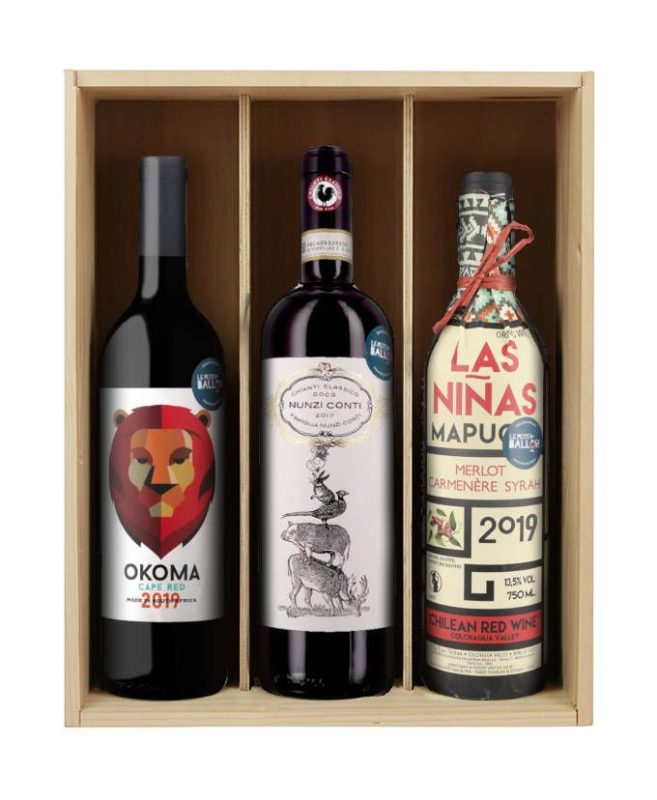 Trois bouteilles dans un coffret bois
