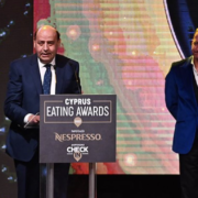 Andreas Mavrommatis honoré par son pays Chypre lors des « Cyprus Eating Award 2023 »
