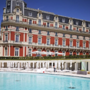Biarritz – L’hôtel du Palais dans la tourmente d’un bizutage – Le parquet de Bayonne ouvre une enquête – le chef dément les accusations d’ont il fait l’objet