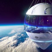 Space X – c’est le chef Rasmus Munk qui signera la première expérience de restauration stratosphérique dans la capsule spatiale – 495 000 dollars le menu ( voyage compris )