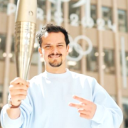 Le chef Juan Arbelaez sera porteur de la flamme olympique des JO 2024
